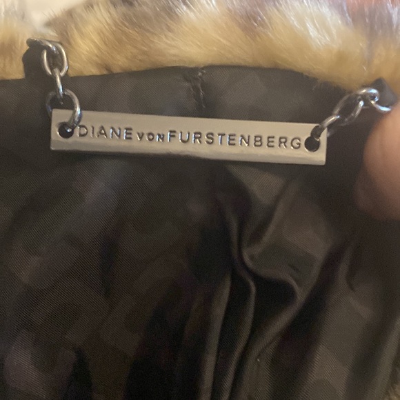 DVF Leopard Faux Fur Jacket size small - Picture 4 of 5